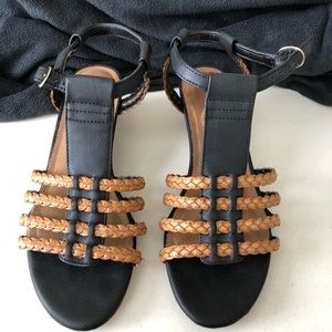 Aerosoles Bittersweet Wedge Sandal, like new